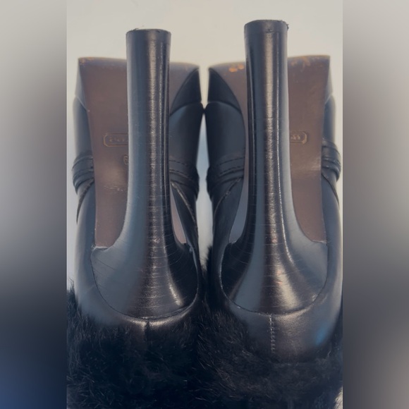 PERFECT, LIKE NEW, COACH, VINTAGE, ATHENA ANKLE BOOTIES IN SIZE 6 ½ 👢🐰 👜 - Picture 11 of 16
